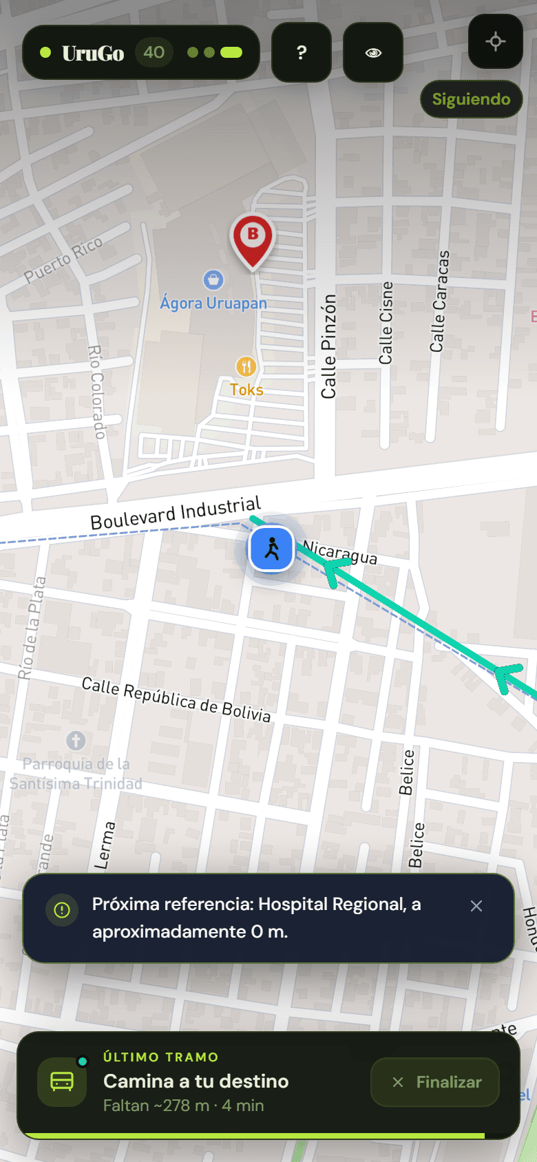 Modo viaje de UruGo mostrando el marcador peatonal durante la caminata al destino